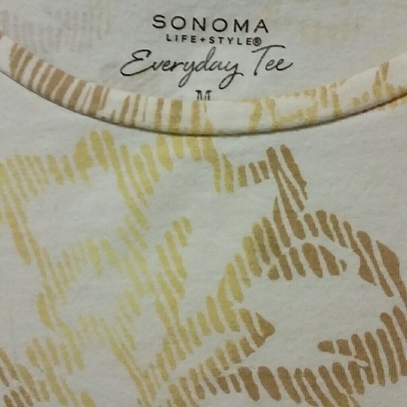 Sonoma Everyday Tee M, Flowers, Cream T-Shirt - Picture 2 of 3